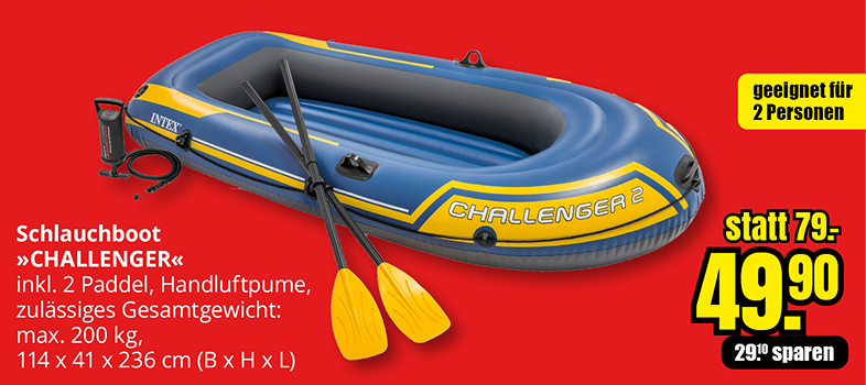 Aufblasbares Schlauchboot "CHALLENGER 2" mit zwei gelben Paddeln und Handluftpumpe auf rotem Hintergrund mit gelbem Text "geeignet für 2 Personen" und Preisangabe